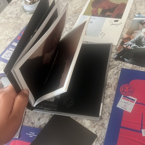 Bts - Picture 5 of 6